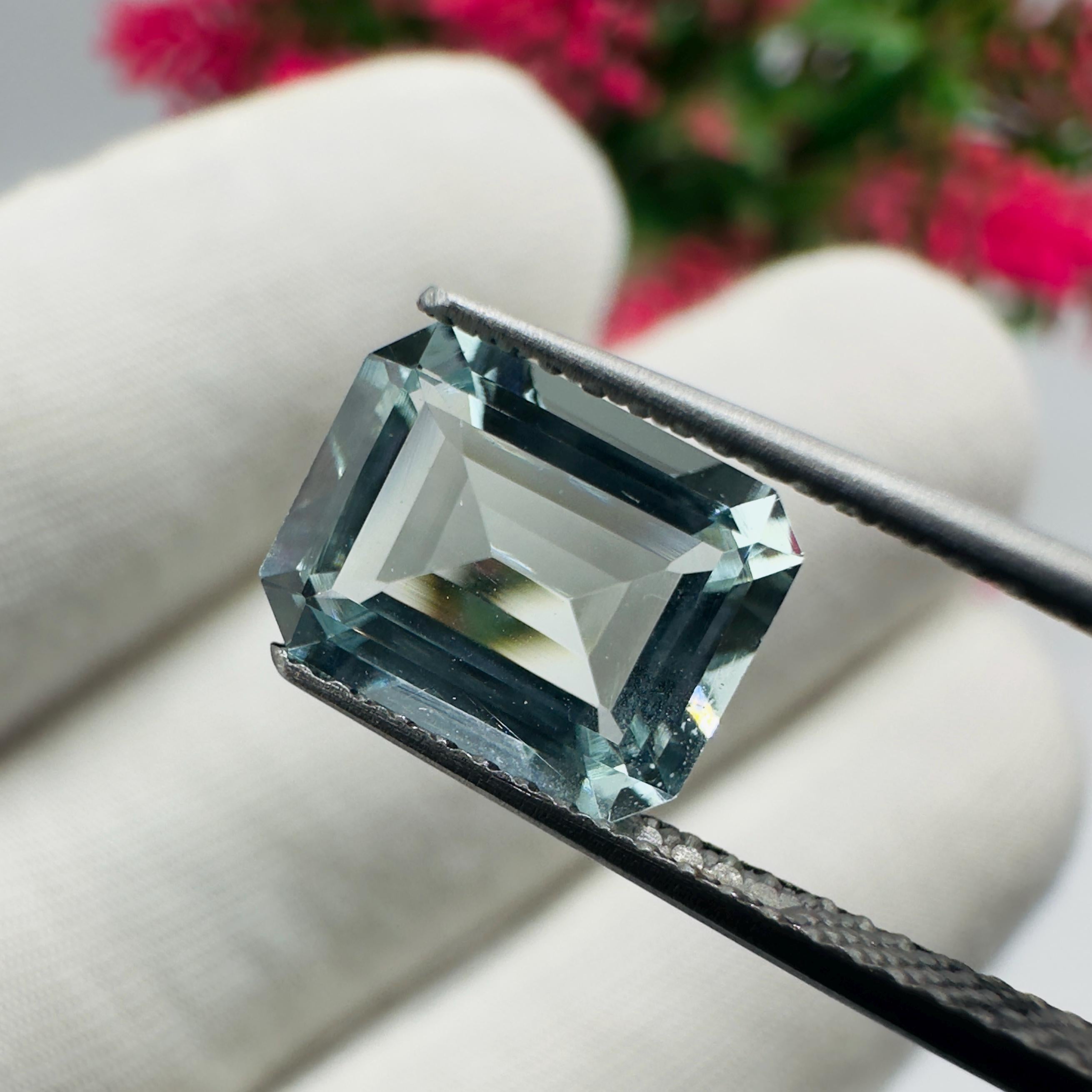 Natural Aquamarine Emerald Cut Loose Gemstone 1.93 Carat AAA Faceted Octagon Light Blue Aquamarine Stone for Fine Jewelry